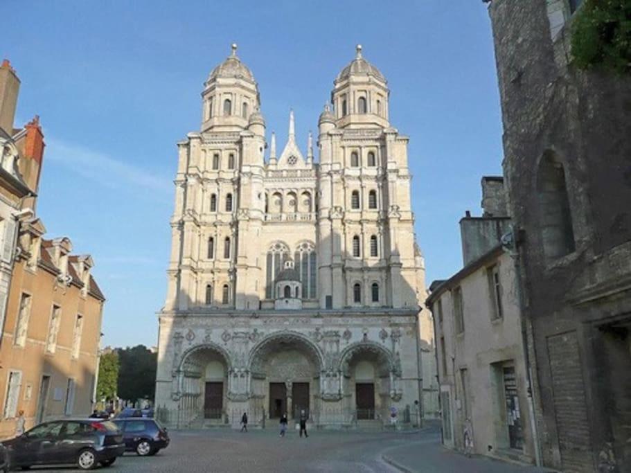 Le Jade : Au Coeur Du Centre Historique Apartment Dijon Exterior foto